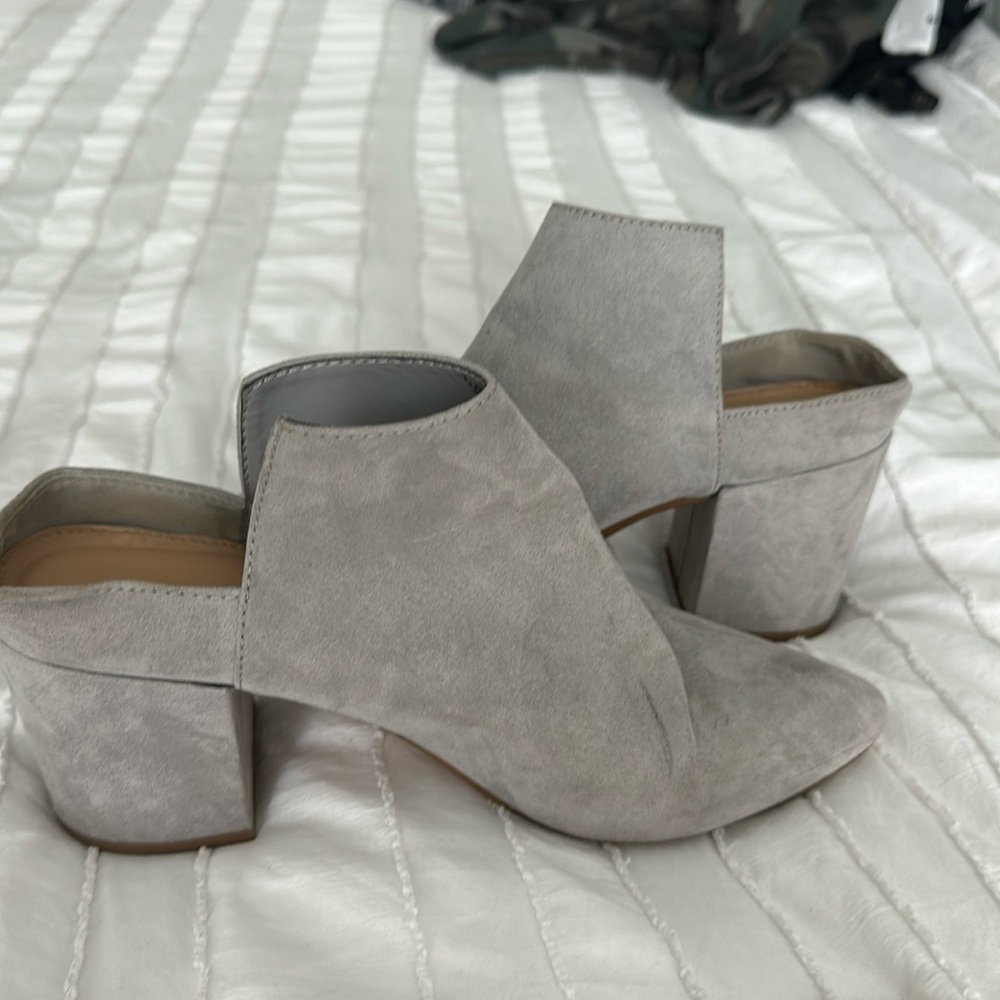 Express shoes
